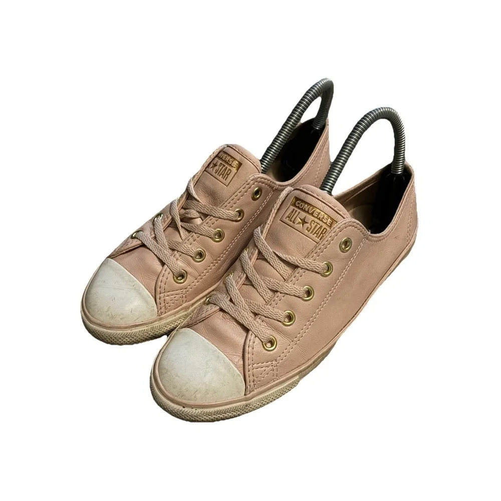 Converse Women's Sz 6 All Star Low Pale Pink  Leather Women's Sneakers‎